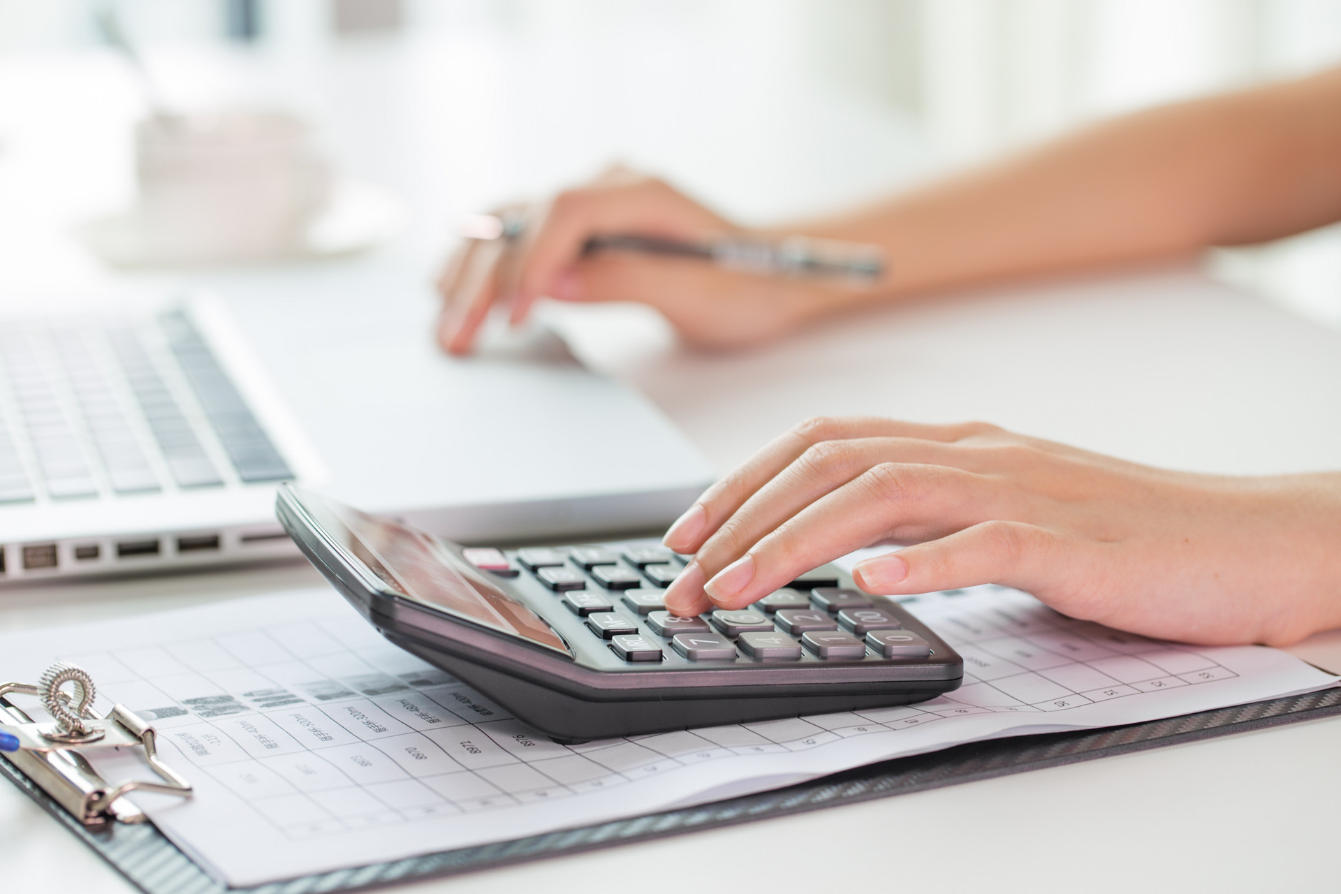 装修房子没钱如何申请装修贷?2023年装修贷款10万一年多少利息? 装修房子没钱如何申请装修贷?2023年装修贷款10万一年多少利息?